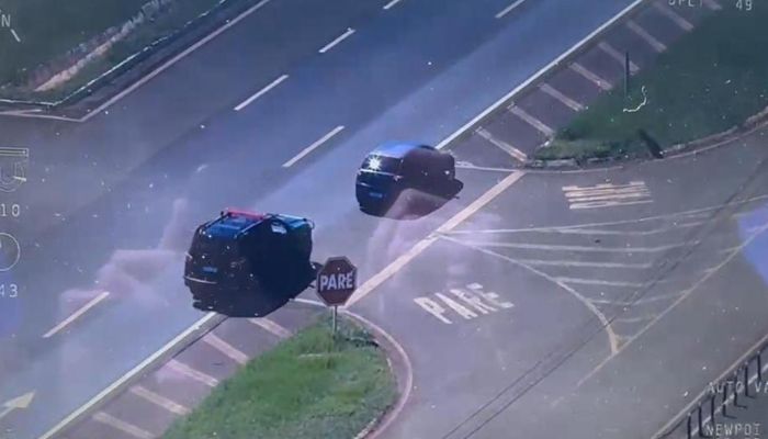  Com apoio de helicóptero, operações da PMPR apreendem drogas e eletrônicos no Oeste